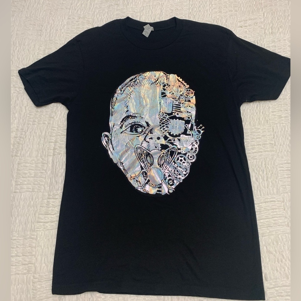 Rock me apparel, iridescent, and black graphic, tee size medium